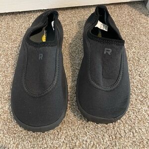 Rafters Kids Unisex Black Slip-On Water Shoes